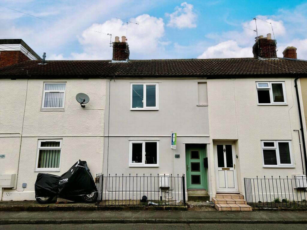 2 bedroom house for sale in Huish, Yeovil, BA20