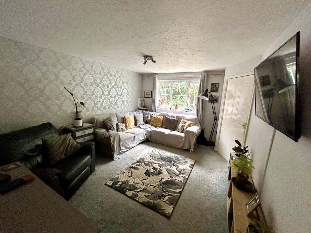 Additional property image - Shelley Close, Yeovil, BA21
