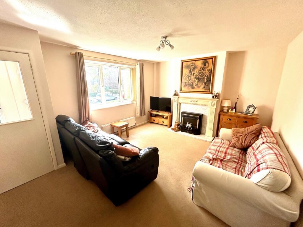 Additional property image - Meadow Road, Yeovil, BA21