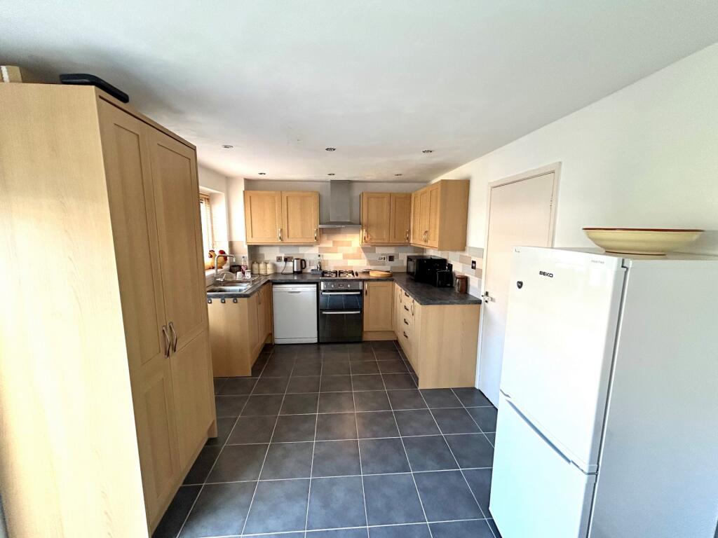 Additional property image - Meadow Road, Yeovil, BA21