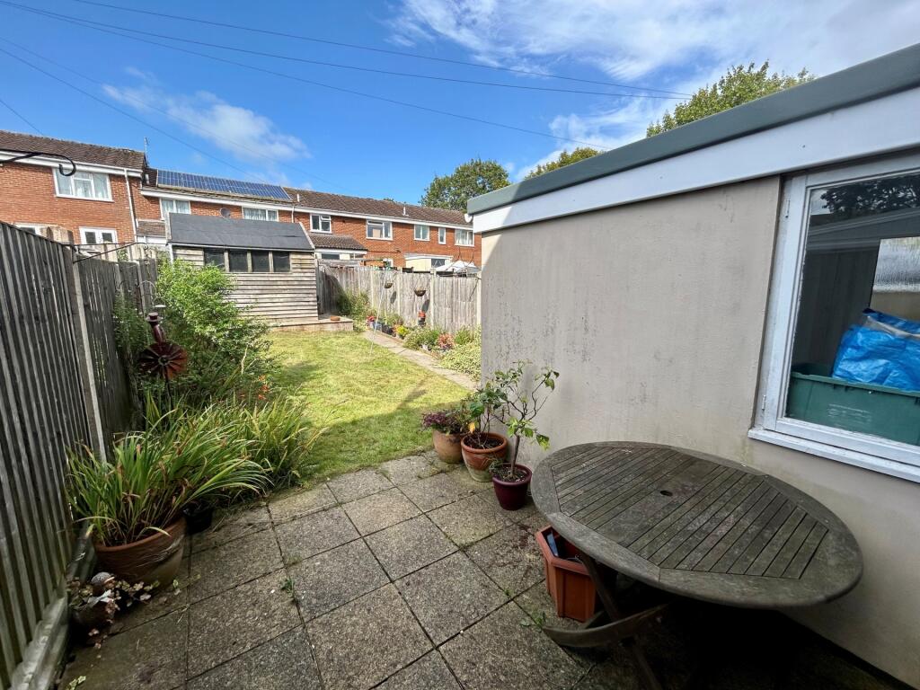 Additional property image - Meadow Road, Yeovil, BA21