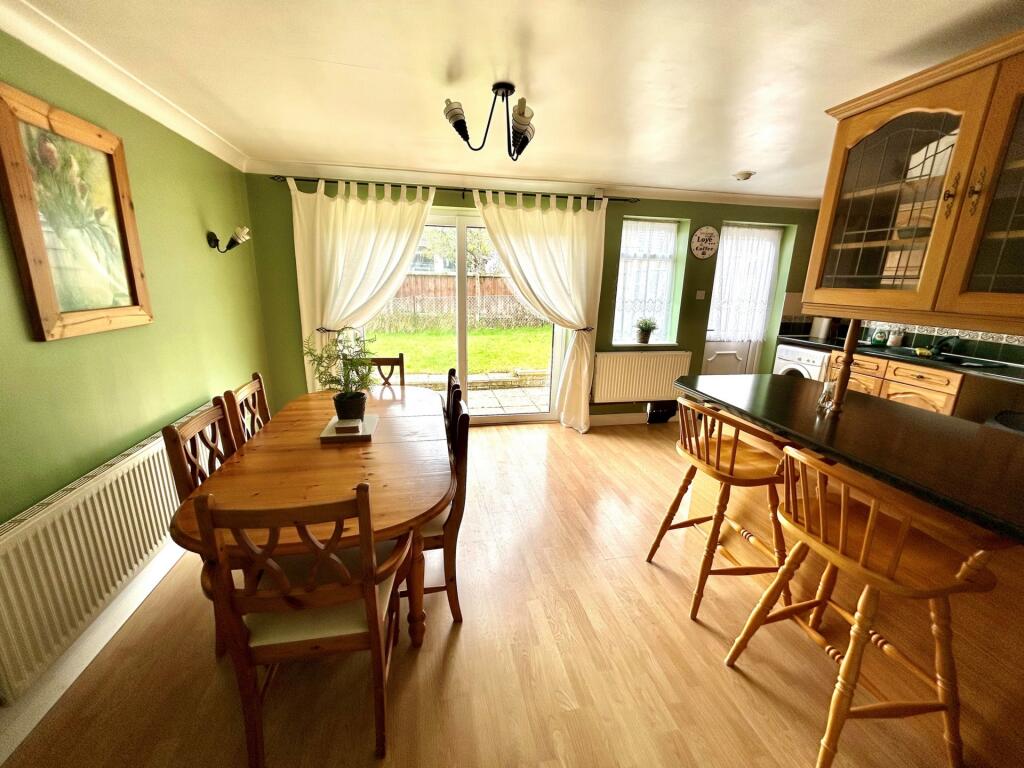 Additional property image - Trent Close, Yeovil, BA21