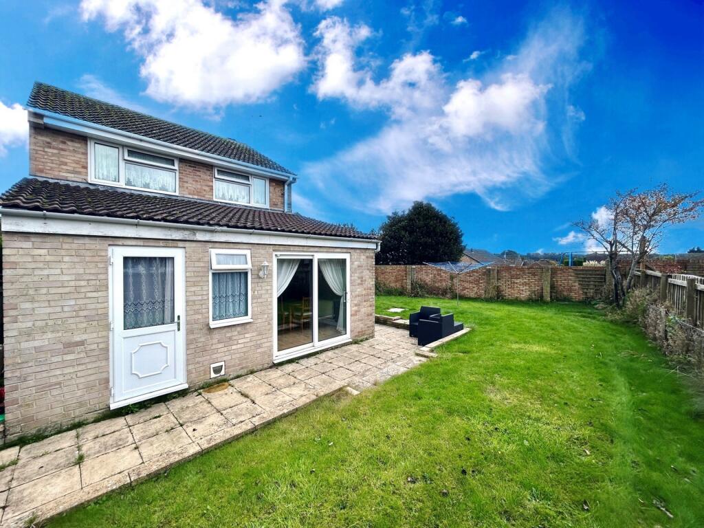 Additional property image - Trent Close, Yeovil, BA21