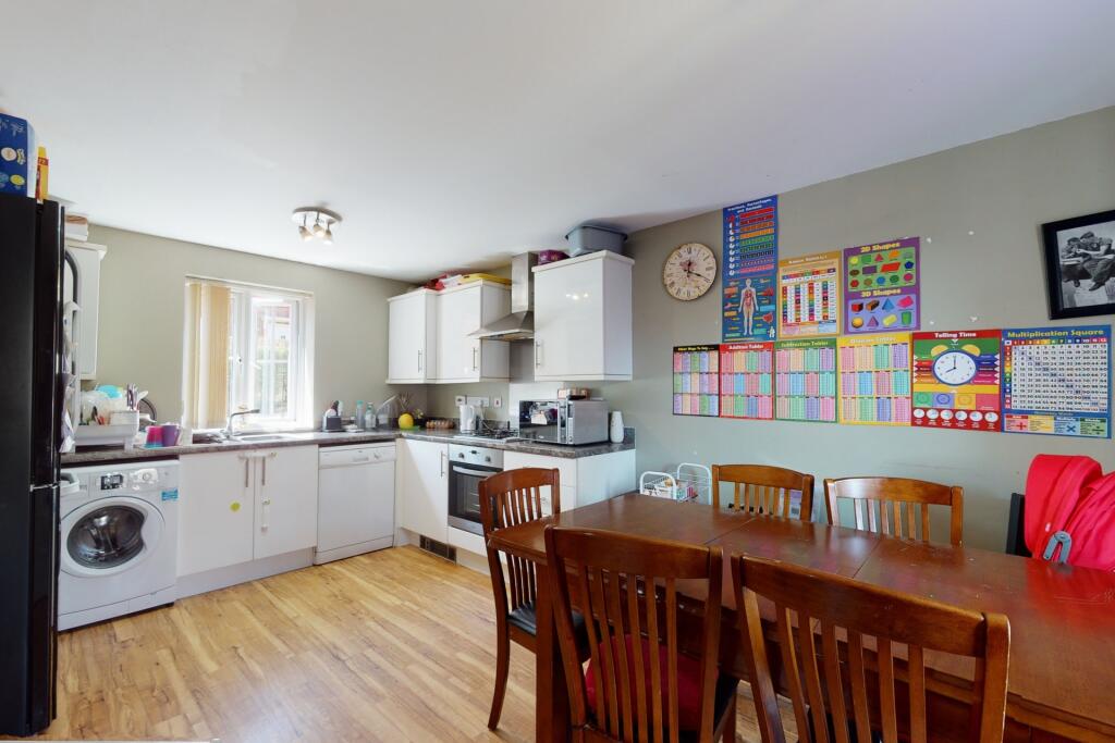 Additional property image - Nelson Way, Yeovil, BA21