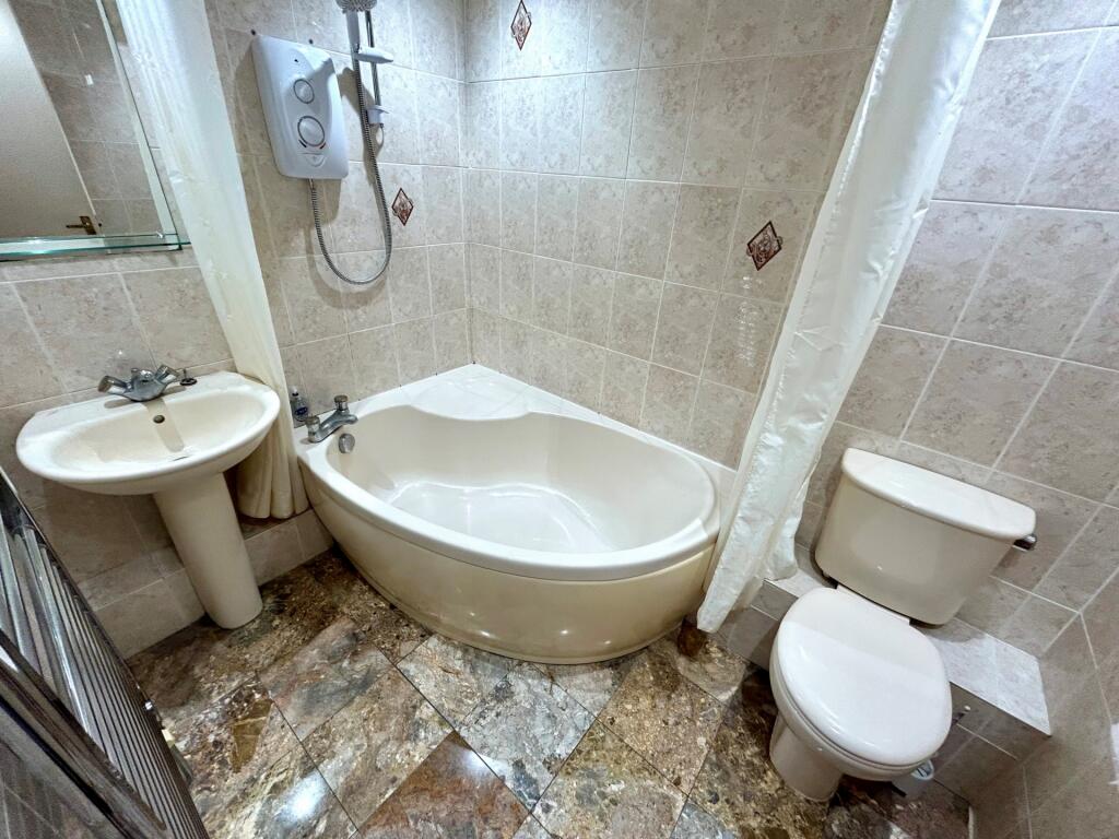 Additional property image - Lower Fairmead Road, Yeovil, BA21