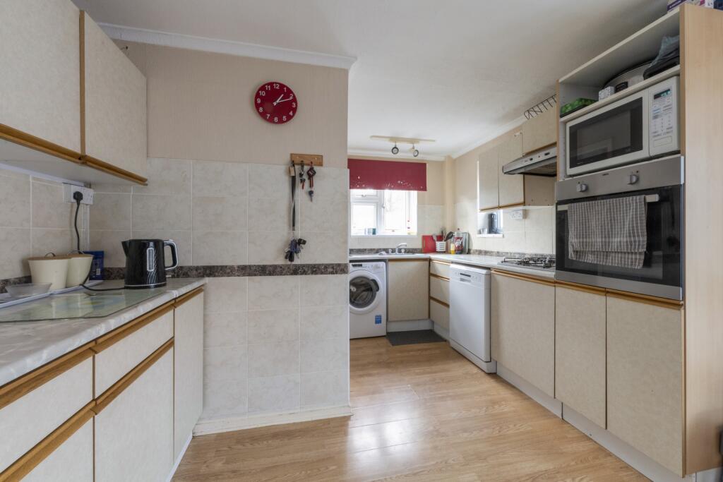Additional property image - St Georges Avenue, Yeovil, BA21