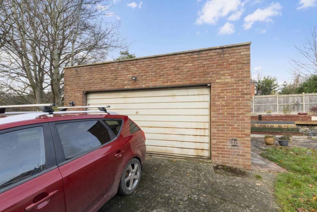Additional property image - St Georges Avenue, Yeovil, BA21