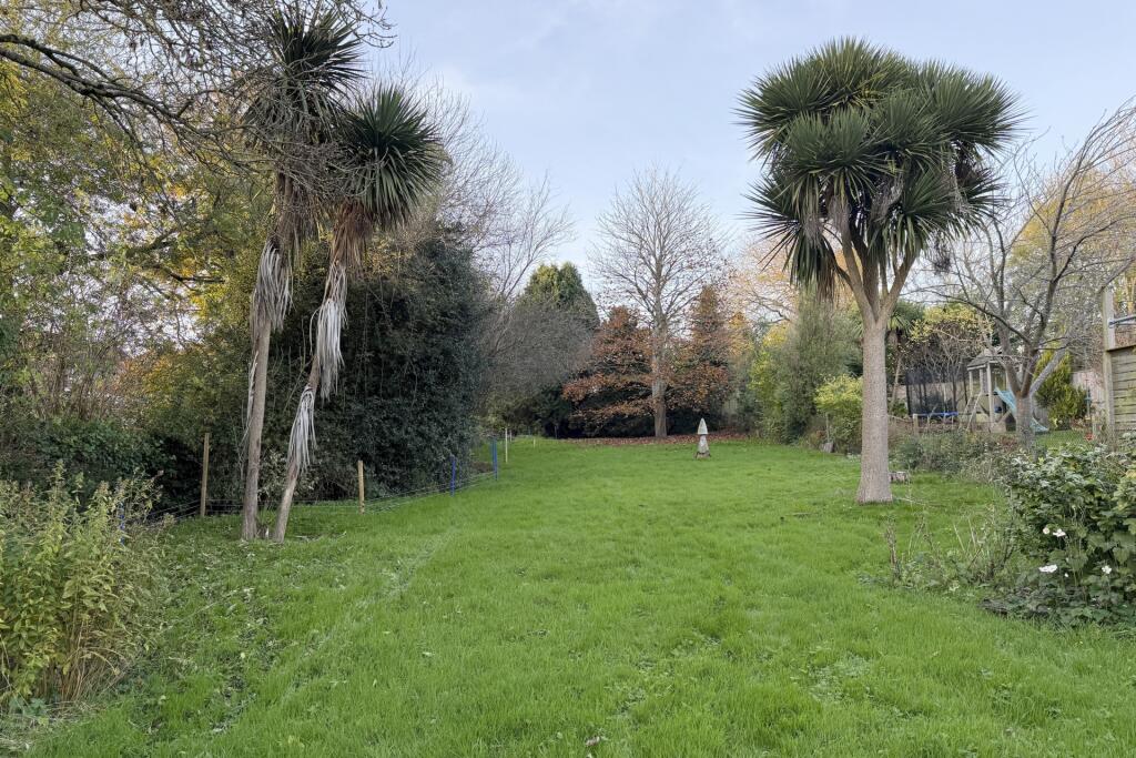 Additional property image - Summerleaze Park, Yeovil, BA20