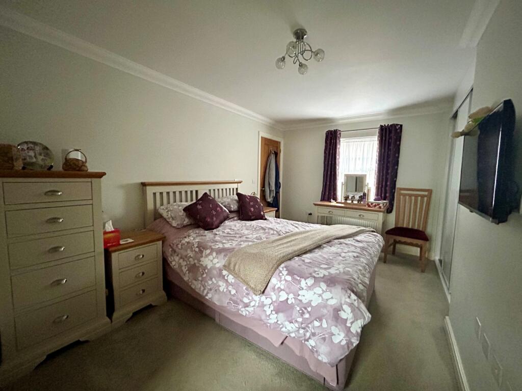 Additional property image - Hillrick Crescent, Yeovil, BA21