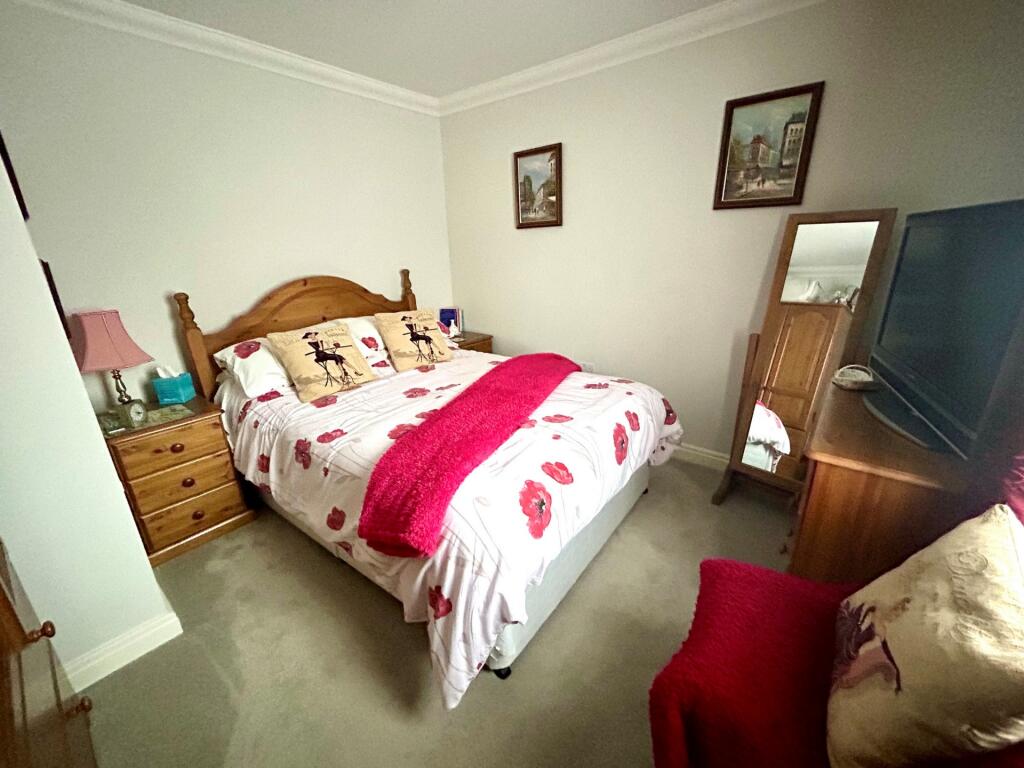 Additional property image - Hillrick Crescent, Yeovil, BA21