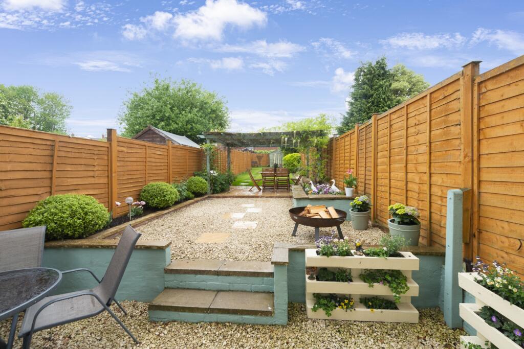 Additional property image - Preston Grove, Yeovil, BA20
