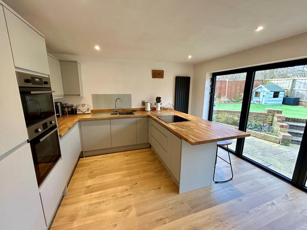 Additional property image - Foxglove Way, Yeovil, BA22