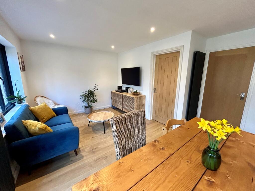 Additional property image - Foxglove Way, Yeovil, BA22