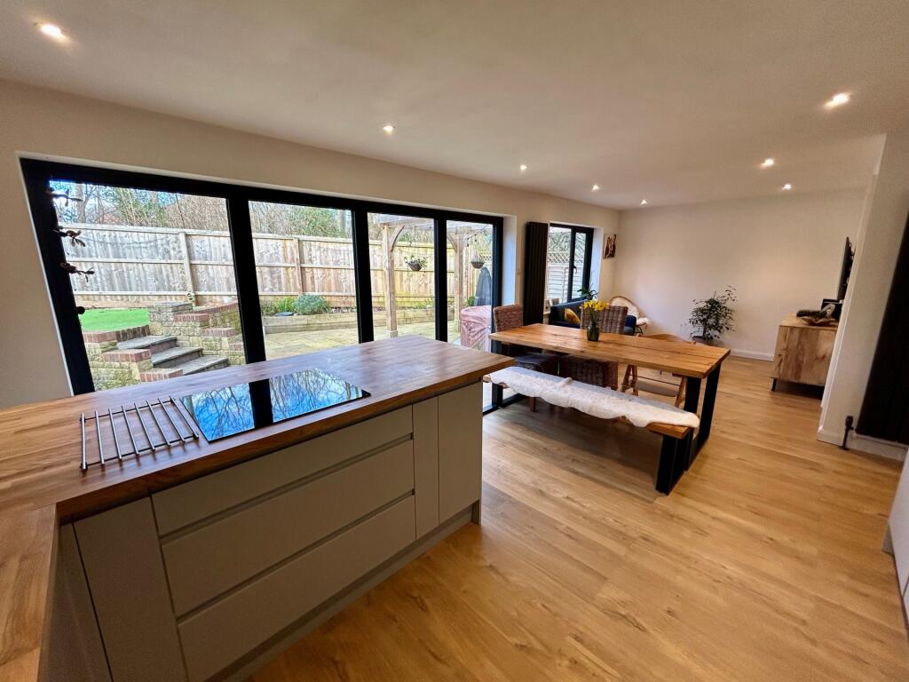 Additional property image - Foxglove Way, Yeovil, BA22