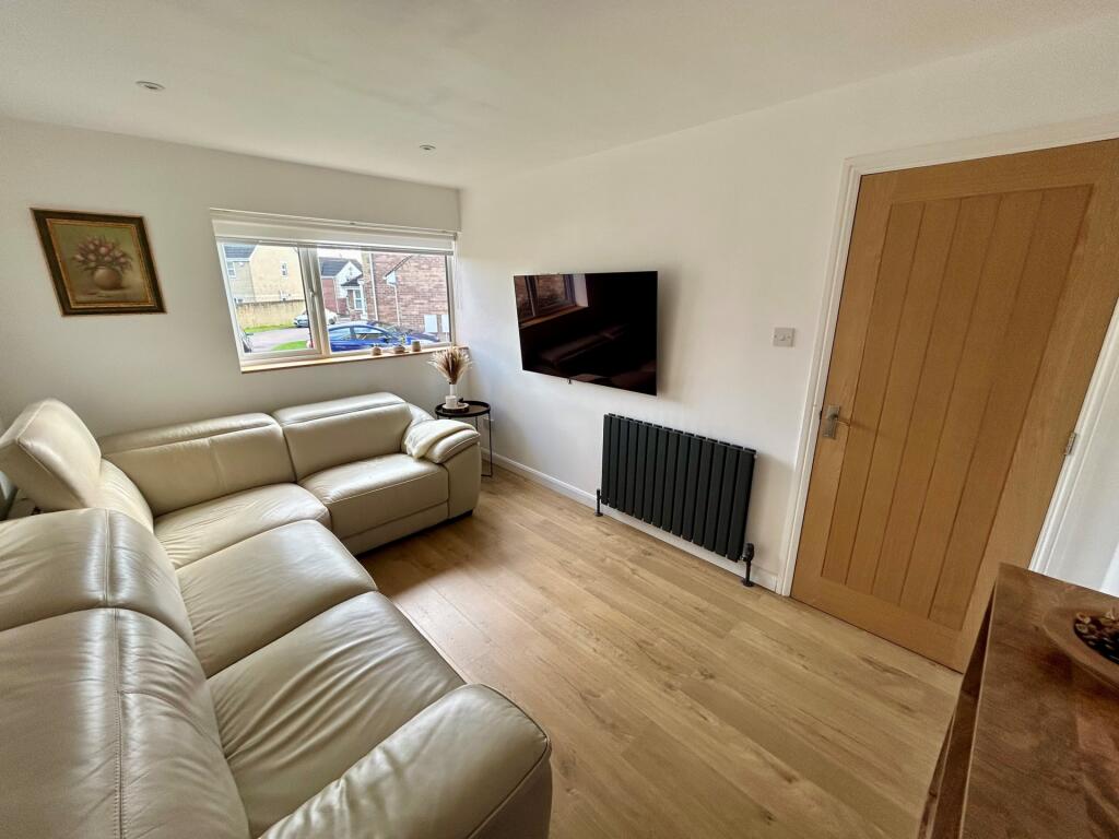 Additional property image - Foxglove Way, Yeovil, BA22