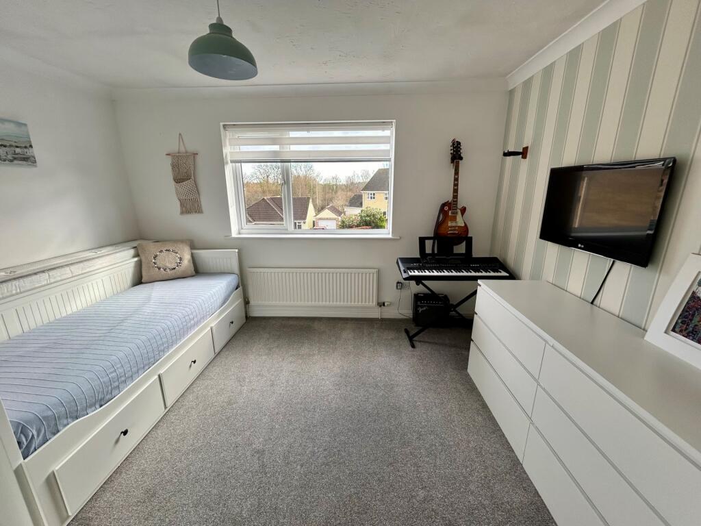Additional property image - Foxglove Way, Yeovil, BA22