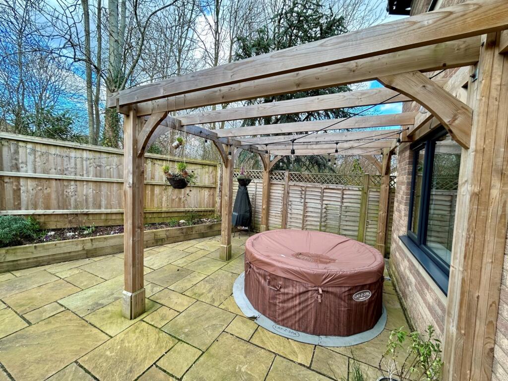 Additional property image - Foxglove Way, Yeovil, BA22