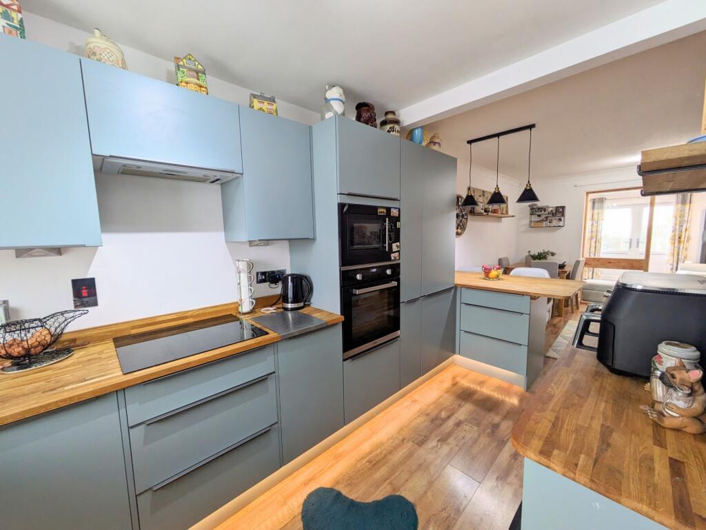 Additional property image - Ritchie Road, Yeovil, BA22
