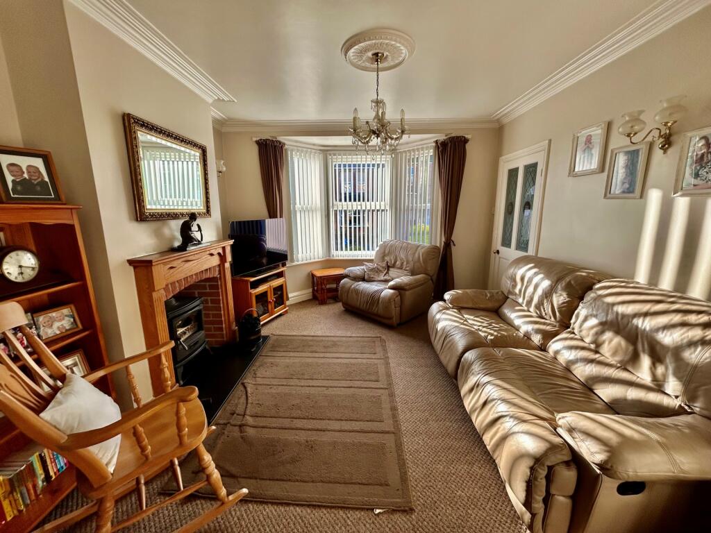Additional property image - St Michaels Avenue, Yeovil, BA21