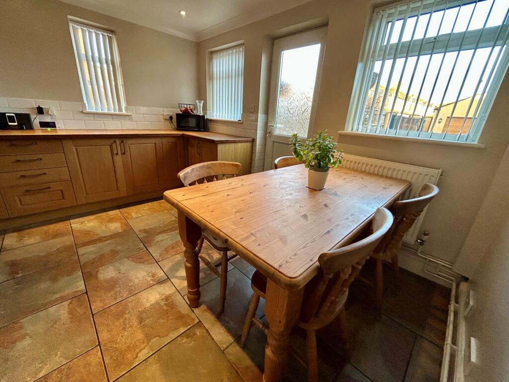 Additional property image - St Michaels Avenue, Yeovil, BA21