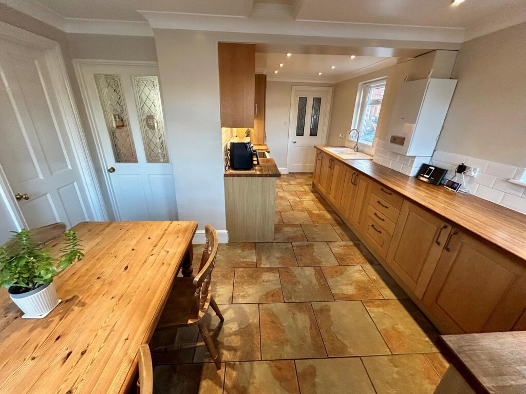 Additional property image - St Michaels Avenue, Yeovil, BA21