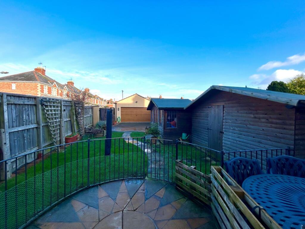 Additional property image - St Michaels Avenue, Yeovil, BA21