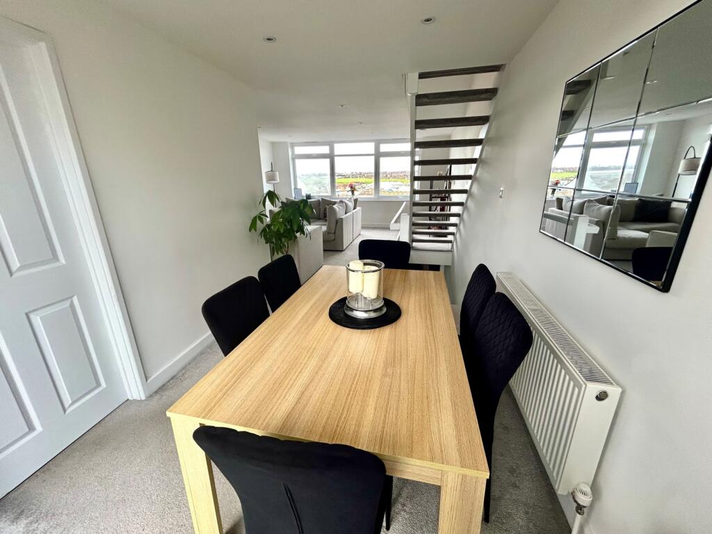 Additional property image - Yew Tree Close, Yeovil, BA20