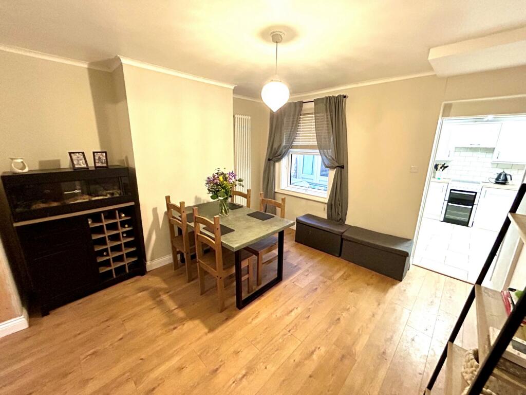 Additional property image - Seaton Road, Yeovil, BA20
