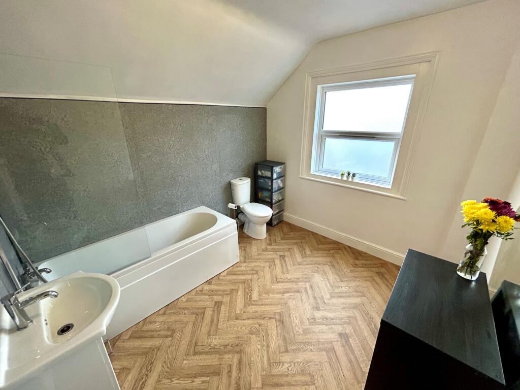 Additional property image - Seaton Road, Yeovil, BA20