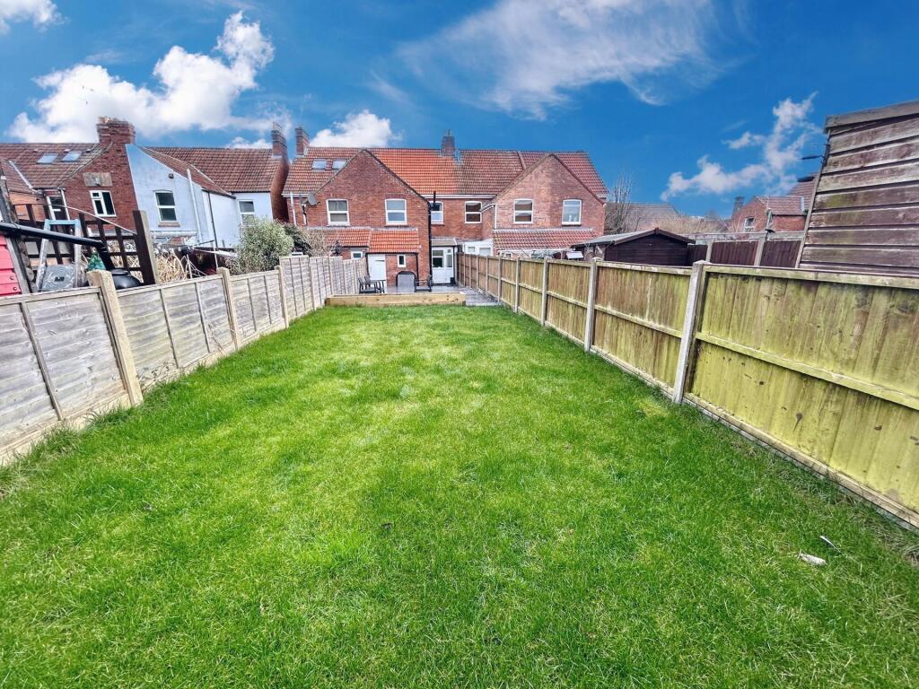 Additional property image - Seaton Road, Yeovil, BA20