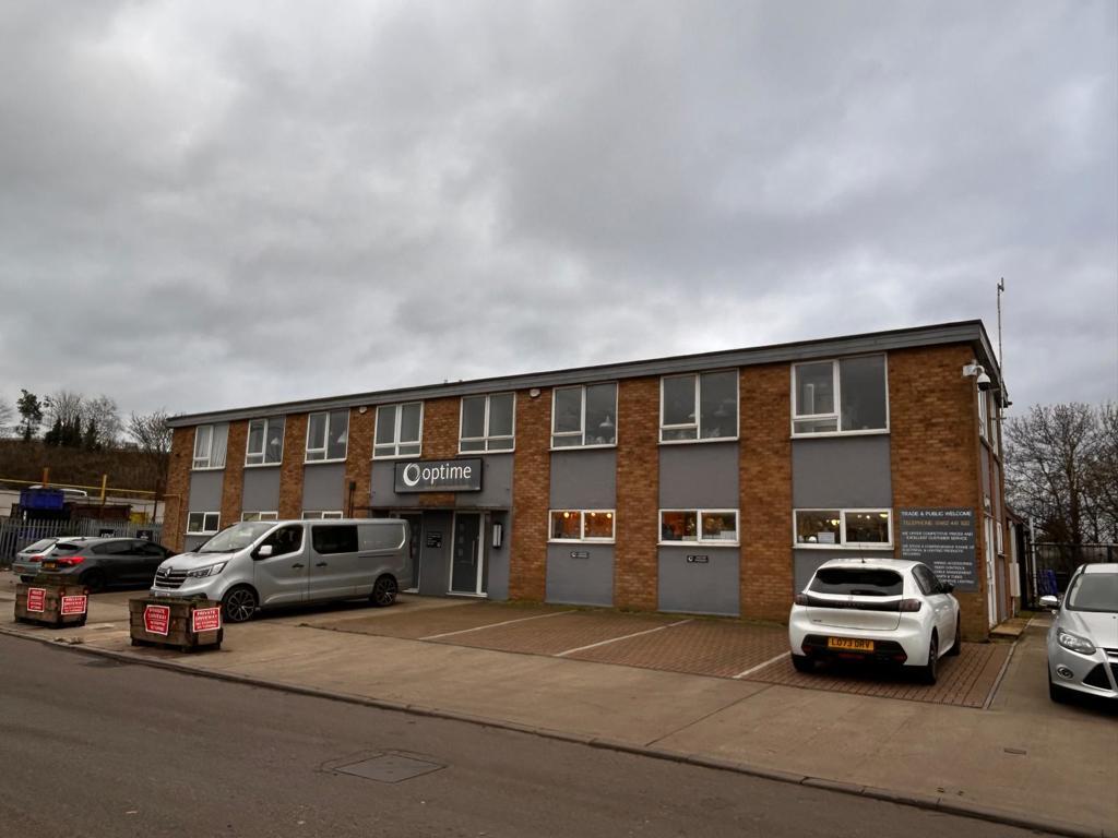 Main image of property: 14-16 Wallace Way, Hitchin, Hertfordshire, SG4 0SE