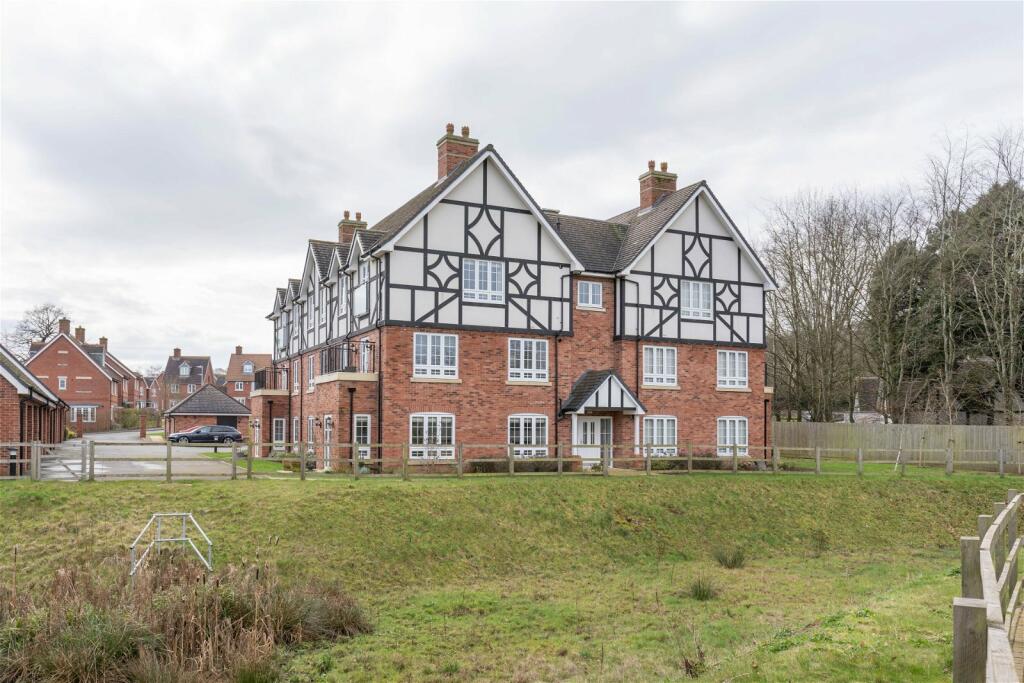 Additional property image - Butterwick Close, Barnt Green, B45 8DJ