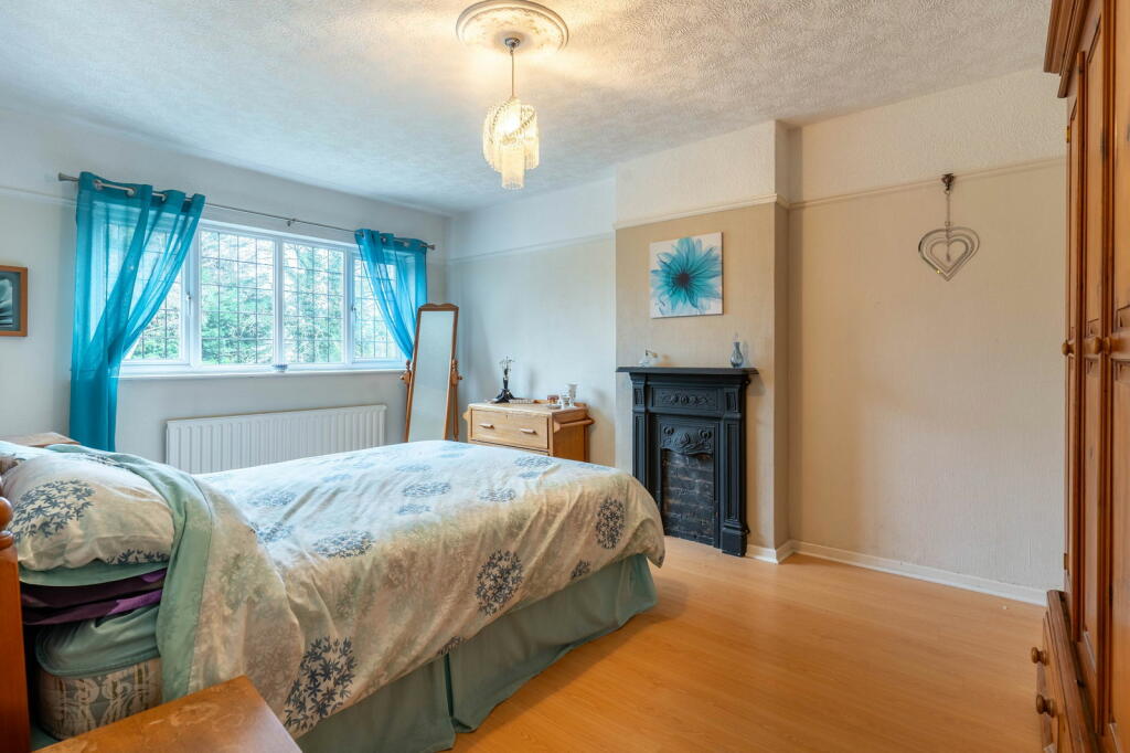 Additional property image - Birmingham Road, Alvechurch, B48 7TB