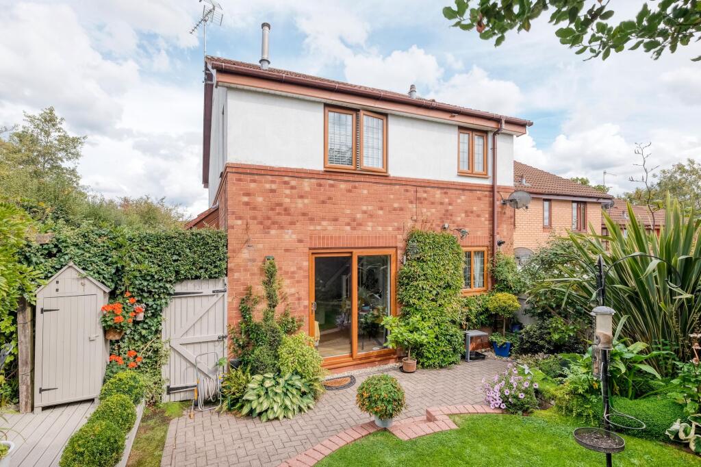 Main image of property: Heron Close, Alvechurch, B48