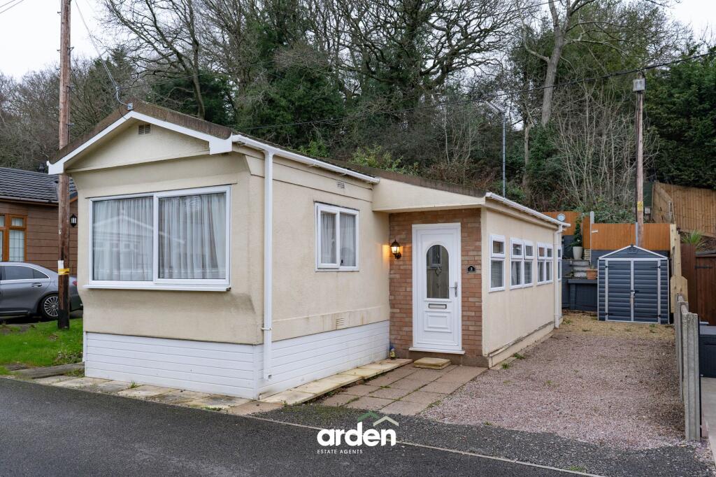 Main image of property: Linthurst Newtown, Blackwell, B60