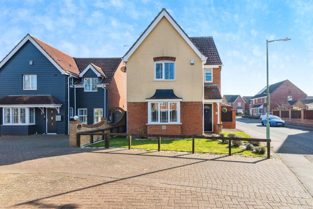 Main image of property: Jenkins Green, Lowestoft