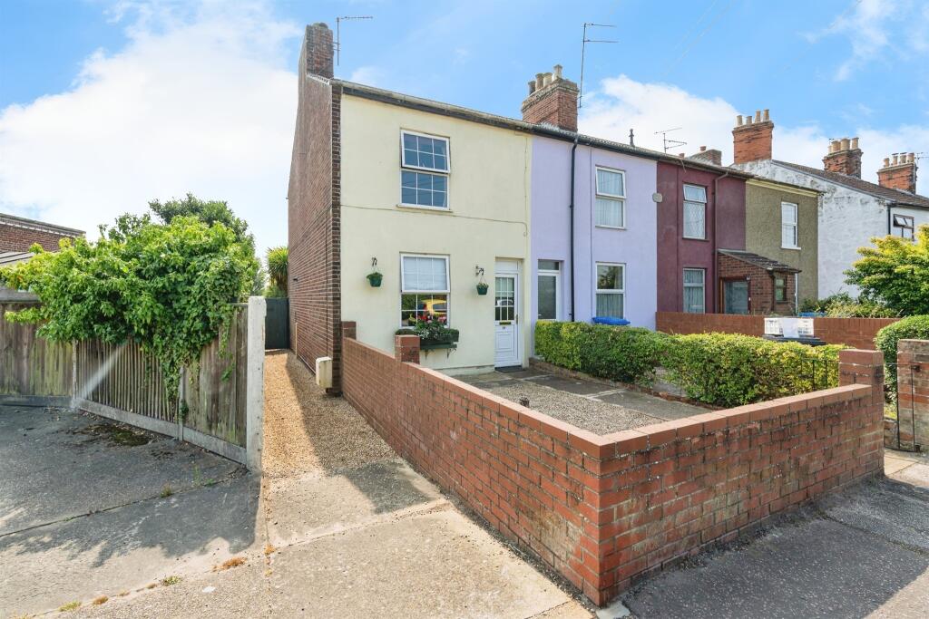 Main image of property: Fir Lane, Lowestoft