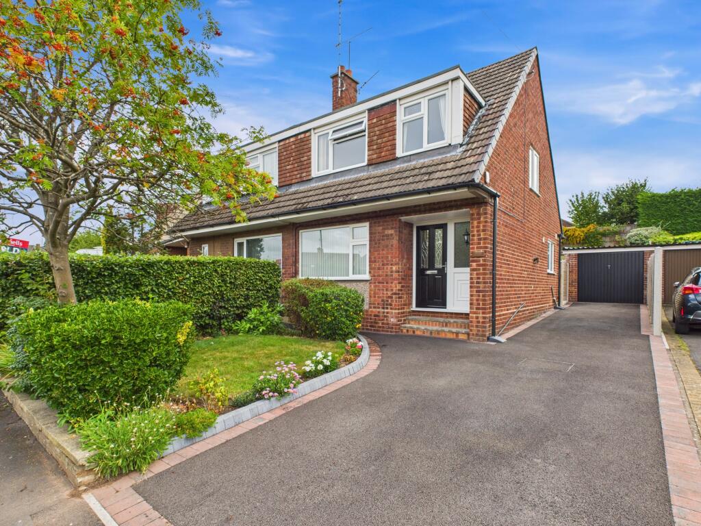 3 bedroom semi-detached house for sale in Portreath Drive, Allestree, DE22