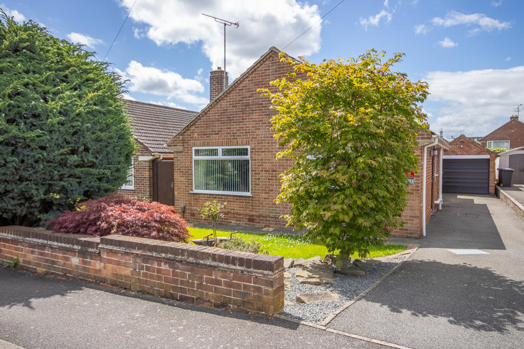 2 bedroom detached bungalow for sale in East Close, Darley Abbey, DE22