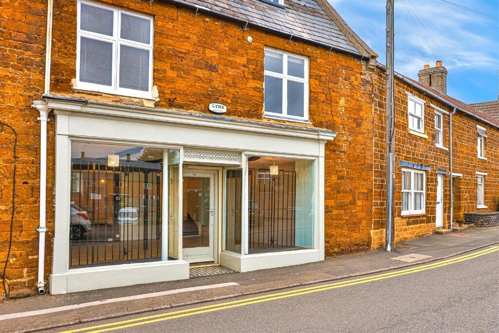 High street retail property for sale in High Street, Finedon, NN9