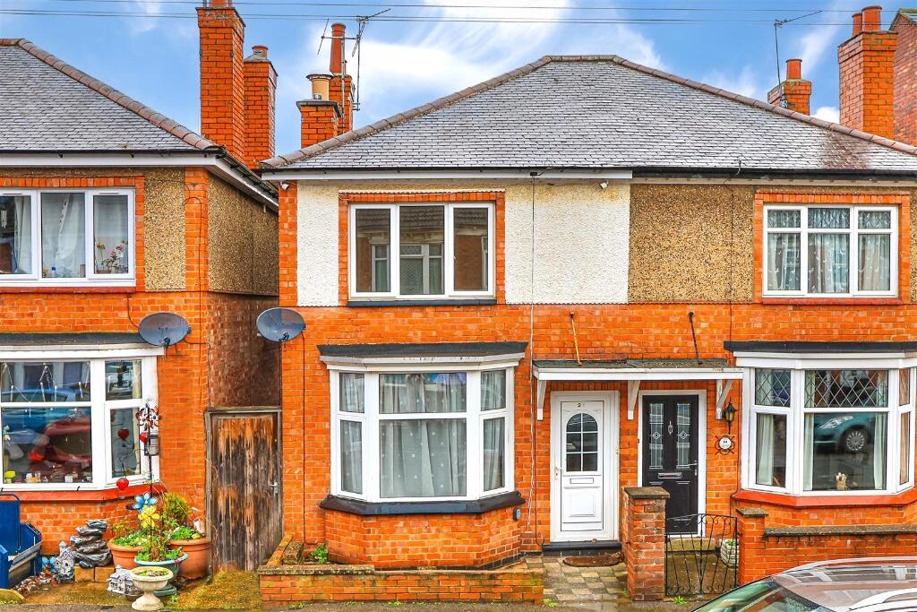 3 bedroom semidetached house for sale in Morley Street, Kettering