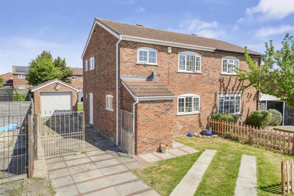 Main image of property: Windmill Lane, Raunds, NN9