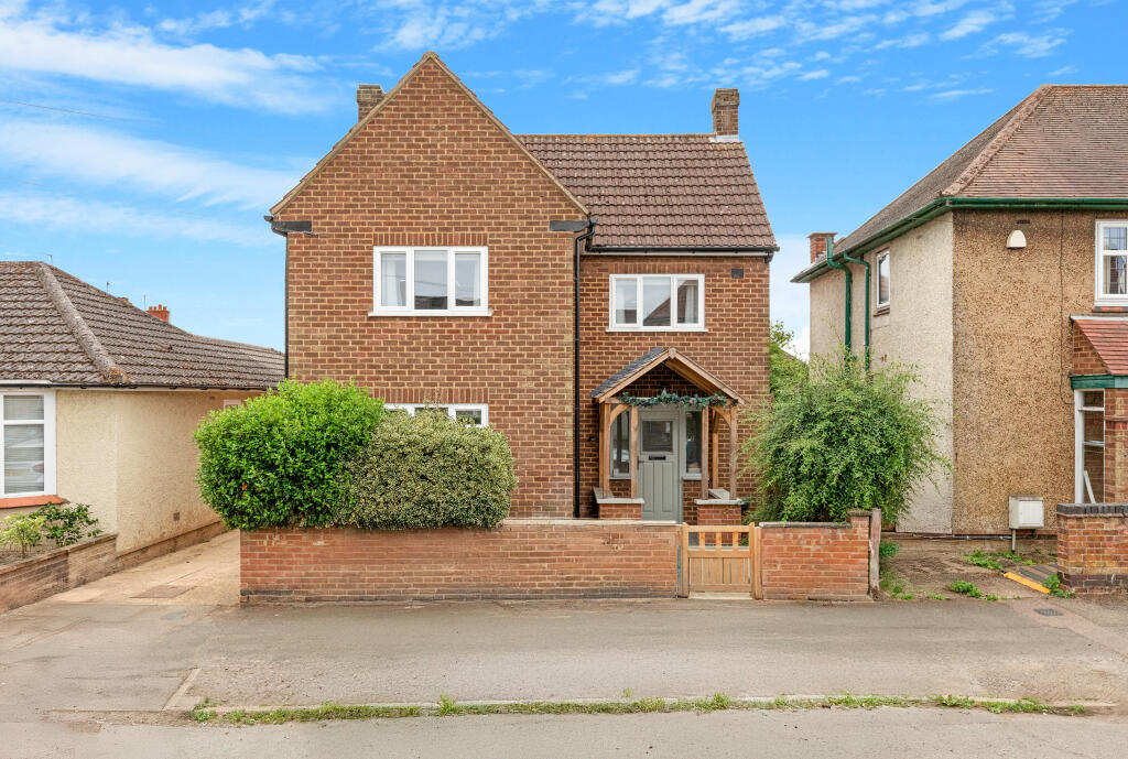 Main image of property: Shelley Road, Kettering, Northamptonshire, NN16