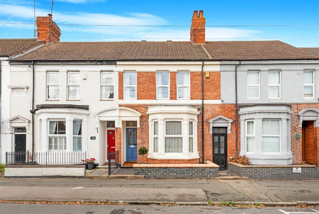 Main image of property: Hawthorn Road, Kettering, Northamptonshire, NN15
