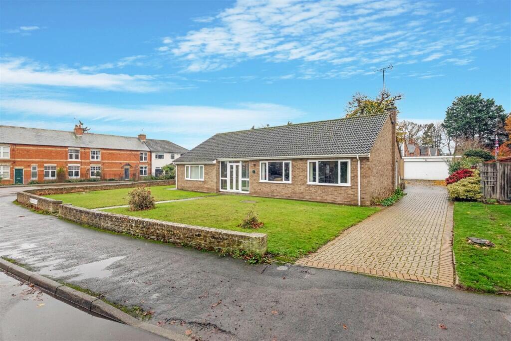 Main image of property: Parklands Close, Loddington, NN14