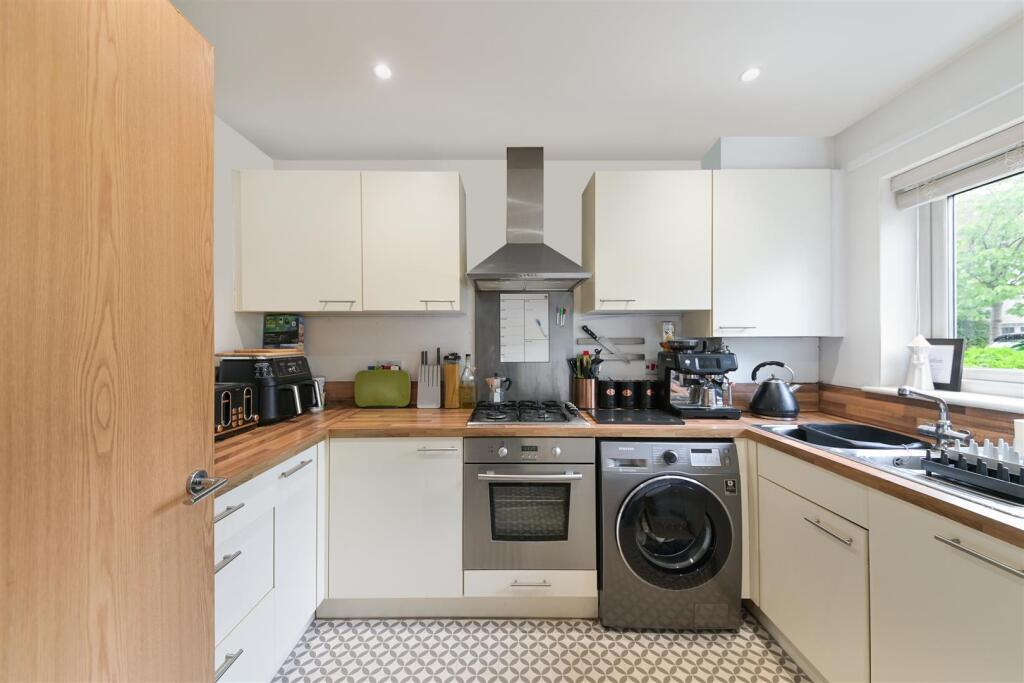 Main image of property: Mocatta Mews, Redhill