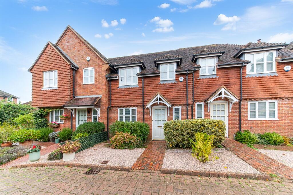 Main image of property: Little Common Lane, Bletchingley, Redhill