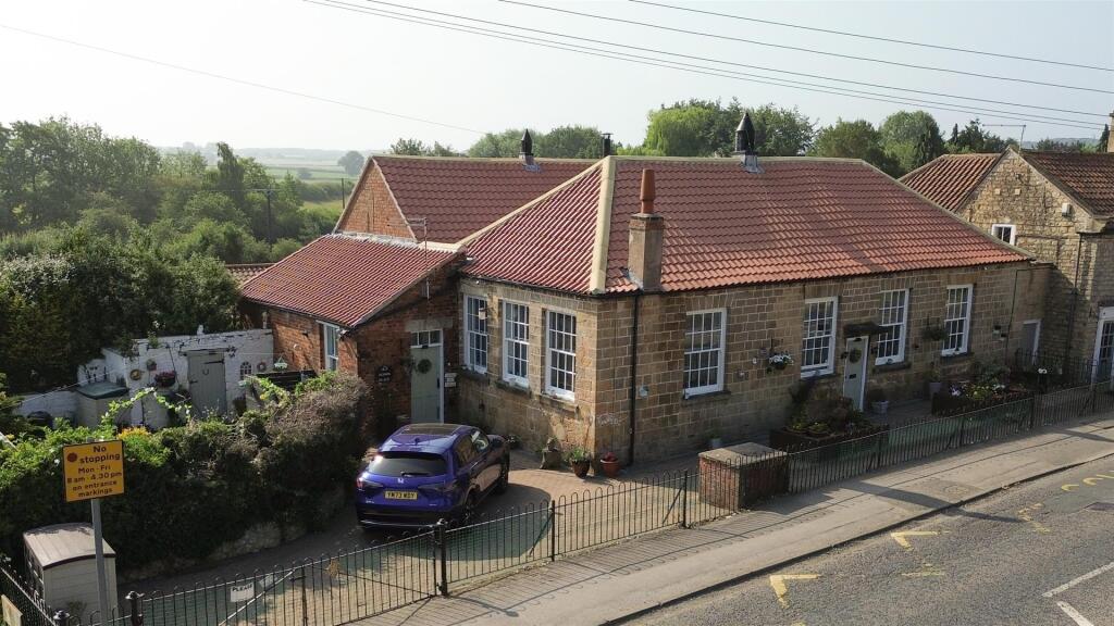 Main image of property: High Road, Carlton-In-Lindrick, Worksop