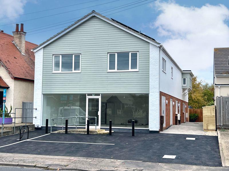 Shop for sale in Felpham Way, Felpham, Bognor Regis, PO22 8QB, PO22