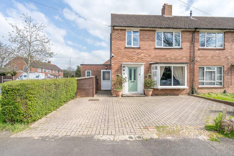3 bedroom end of terrace house for sale in Lewis Road, Emsworth, PO10